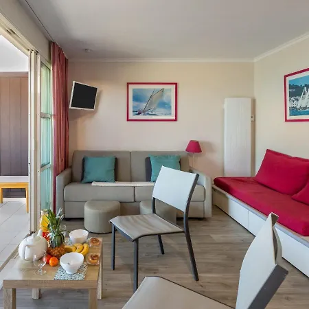 Appartement Le Hameau - M1 216 By Interhome *